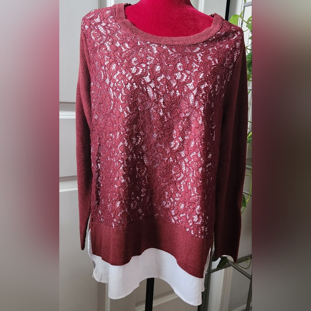 Simple Vera by Verawang large burgundy sweater shirt